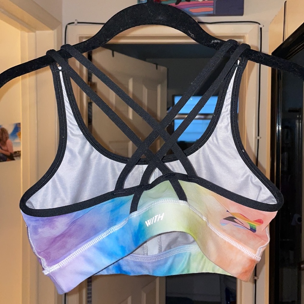 Peloton x With ‘Lead with Love’ Sports Bra Size Small - Picture 2 of 4